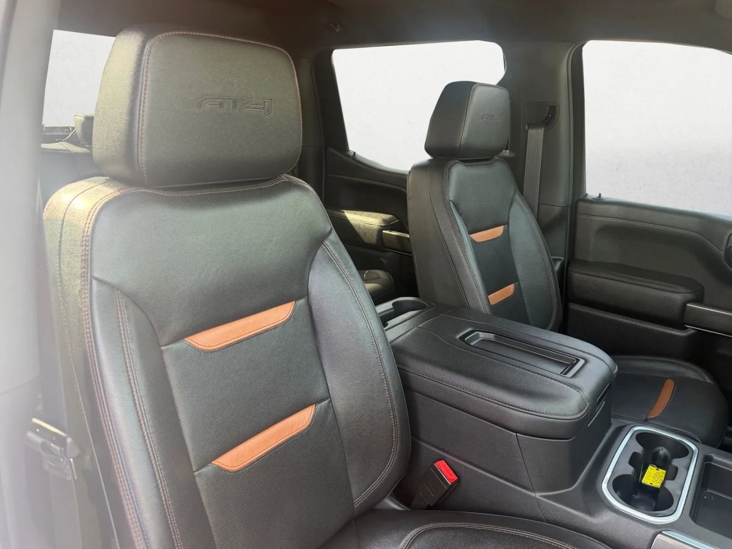 Used 2022 GMC Sierra 1500 AT4 image 23