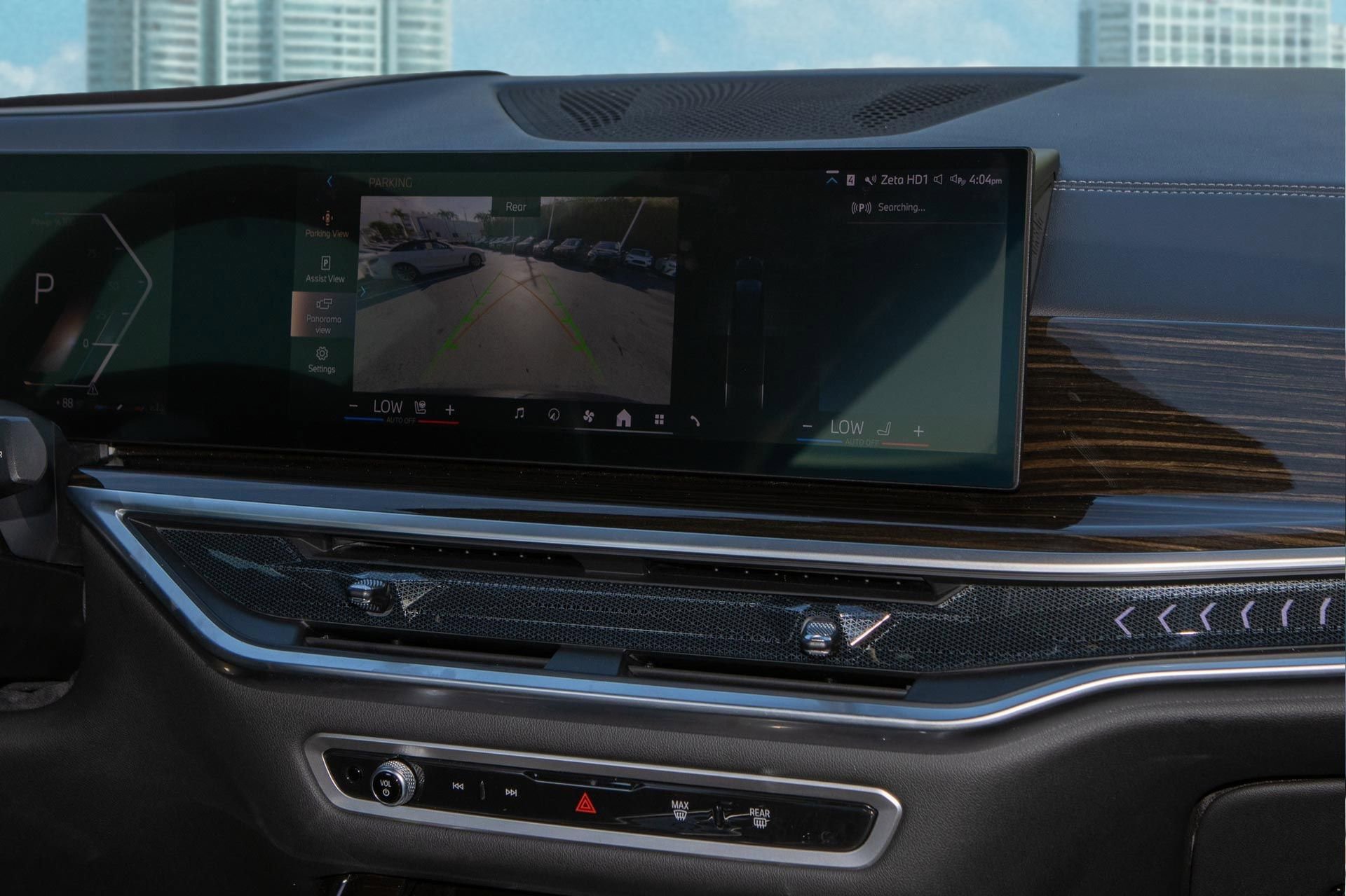 Used 2024 BMW X7 xDrive40i w/ Executive Package image 25