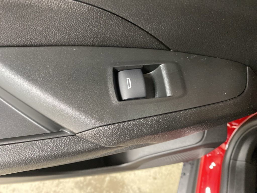 New 2026 Chevrolet Trax LT w/ Driver Confidence Package image 28