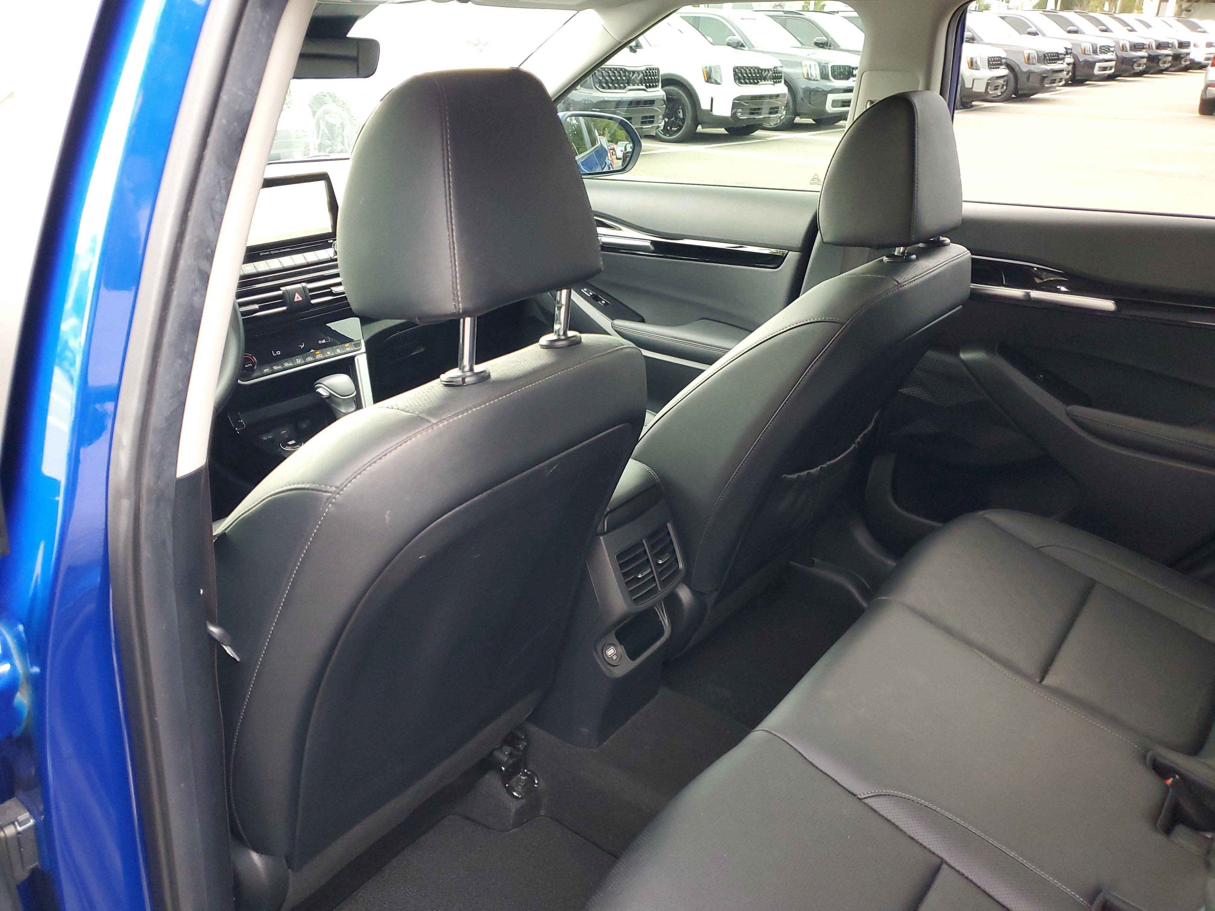 Certified 2023 Kia Seltos EX image 16
