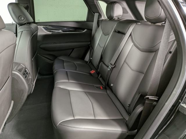 Certified 2022 Cadillac XT5 Premium Luxury FWD image 28