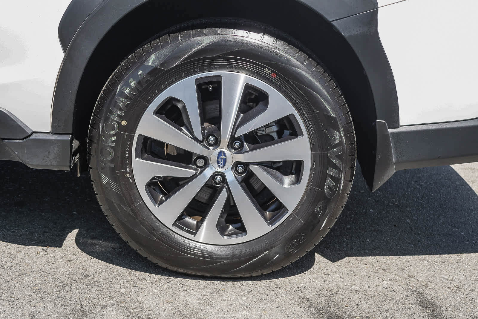 Used 2024 Subaru Outback Premium AWD/4WD image 8