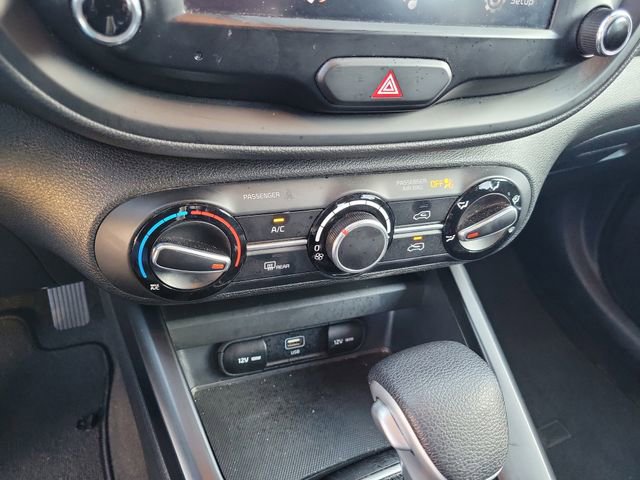 Used 2023 Kia Soul LX image 21