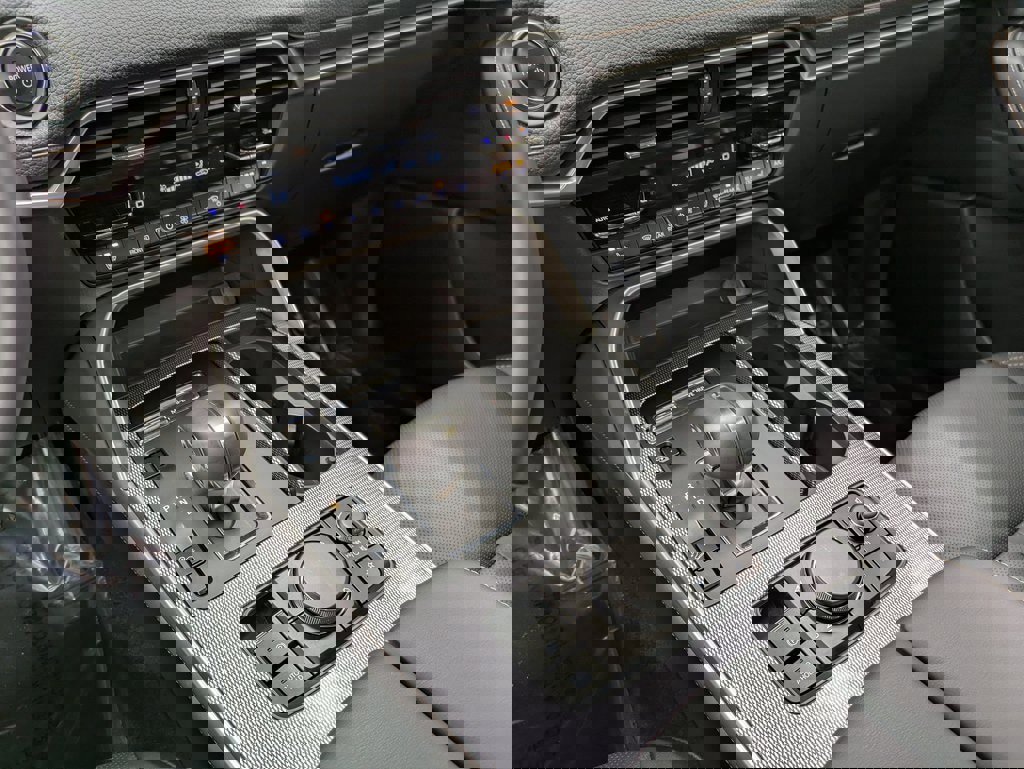 Certified 2024 MAZDA CX-90 Plug-In Hybrid w/ Premium Pkg image 13