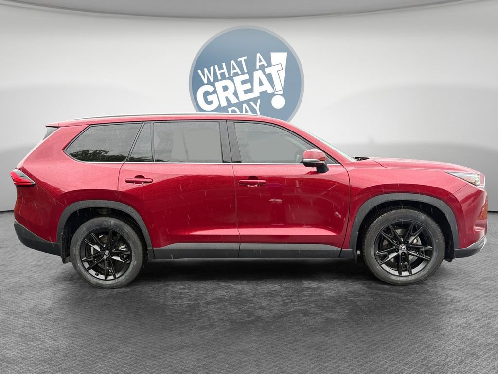 Used 2024 Toyota Grand Highlander AWD image 2