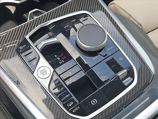 Used 2025 BMW X7 M60i AWD/4WD image 12