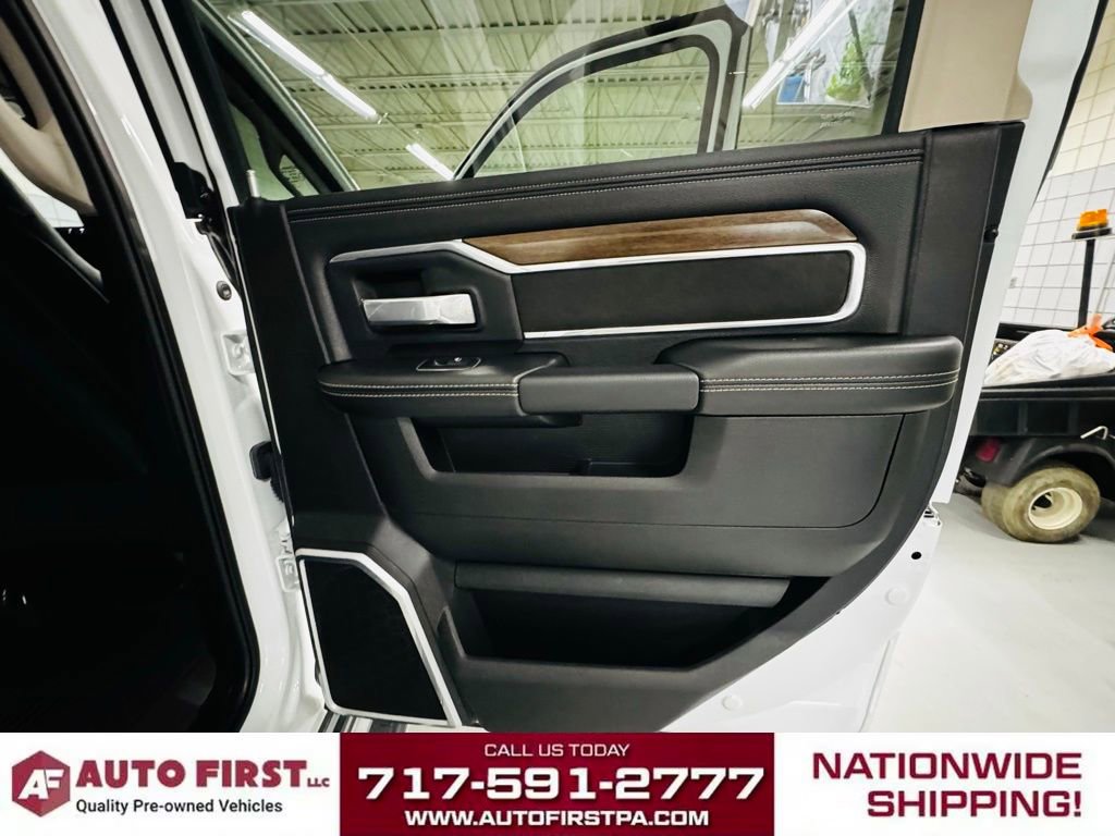 Used 2024 RAM 3500 Laramie w/ Towing Technology Group image 27