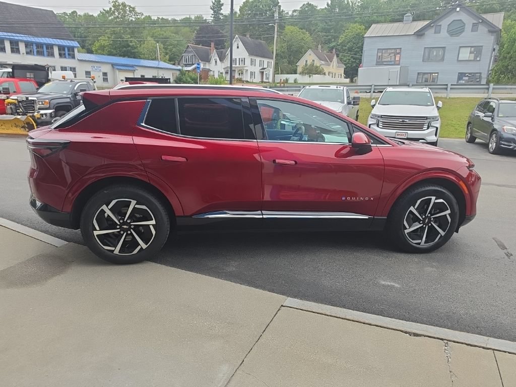 Certified 2025 Chevrolet Equinox EV LT AWD/4WD image 7