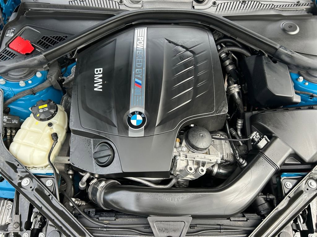 Used 2017 BMW M2 image 29