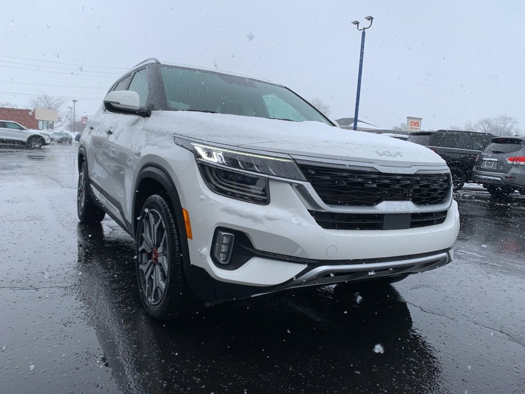 Used 2022 Kia Seltos SX