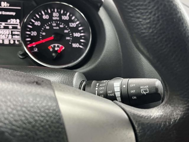 Used 2014 Nissan Rogue S FWD image 27