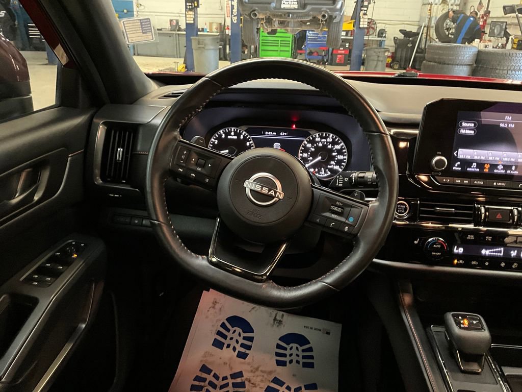 Used 2023 Nissan Pathfinder Rock Creek image 10