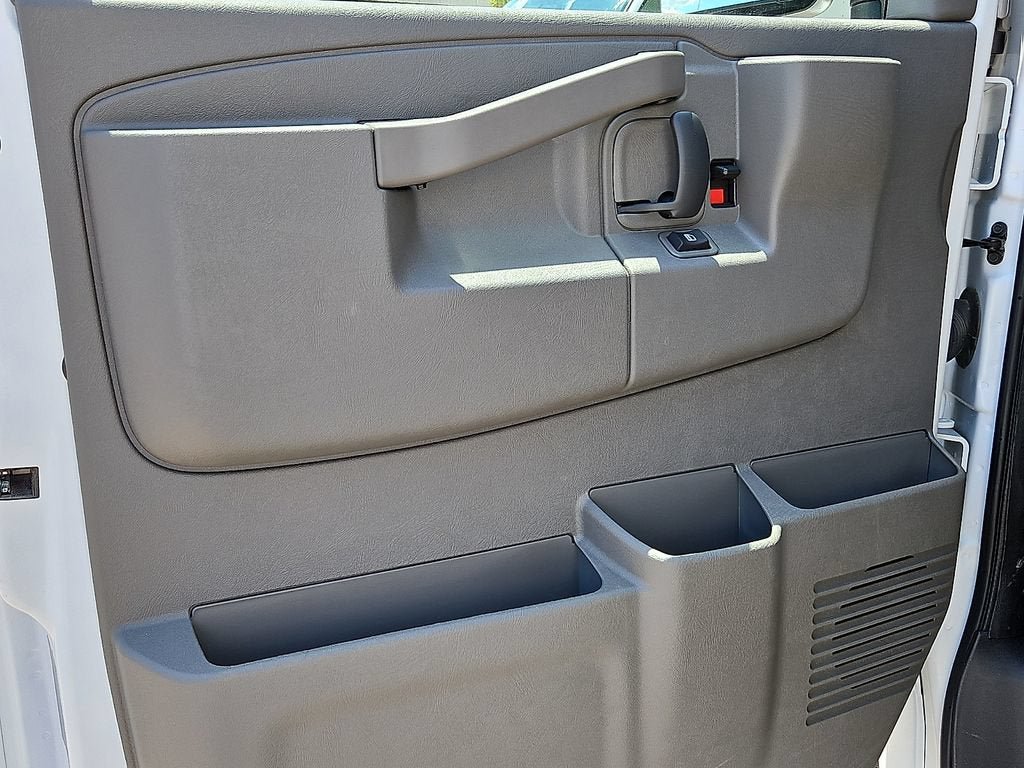 New 2025 Chevrolet Express 3500 w/ Power Convenience Package RWD image 7