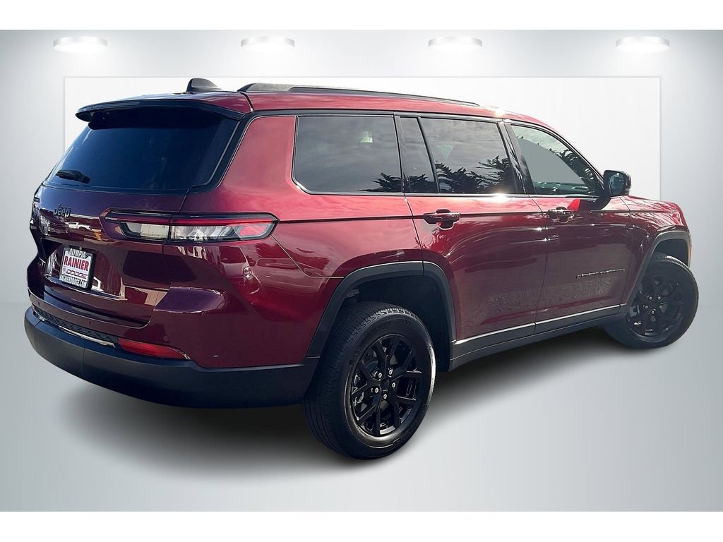 Used 2024 Jeep Grand Cherokee L Laredo image 13