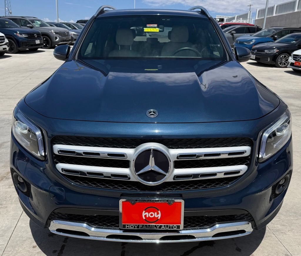 Used 2022 Mercedes-Benz GLB 250 4MATIC image 4