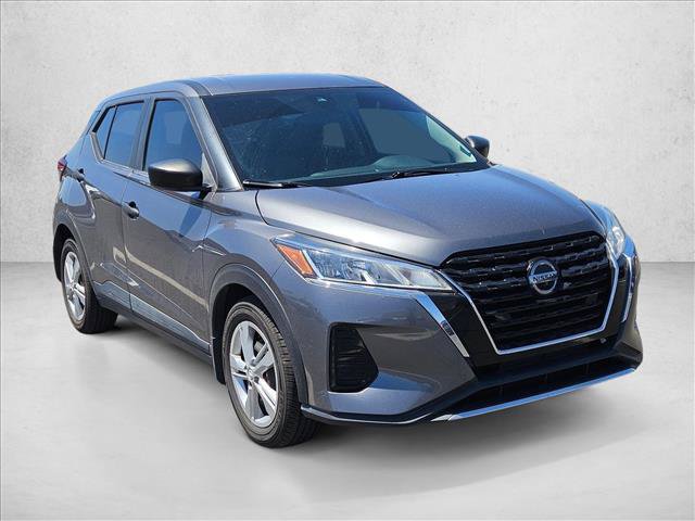 Used 2021 Nissan Kicks S FWD video 3
