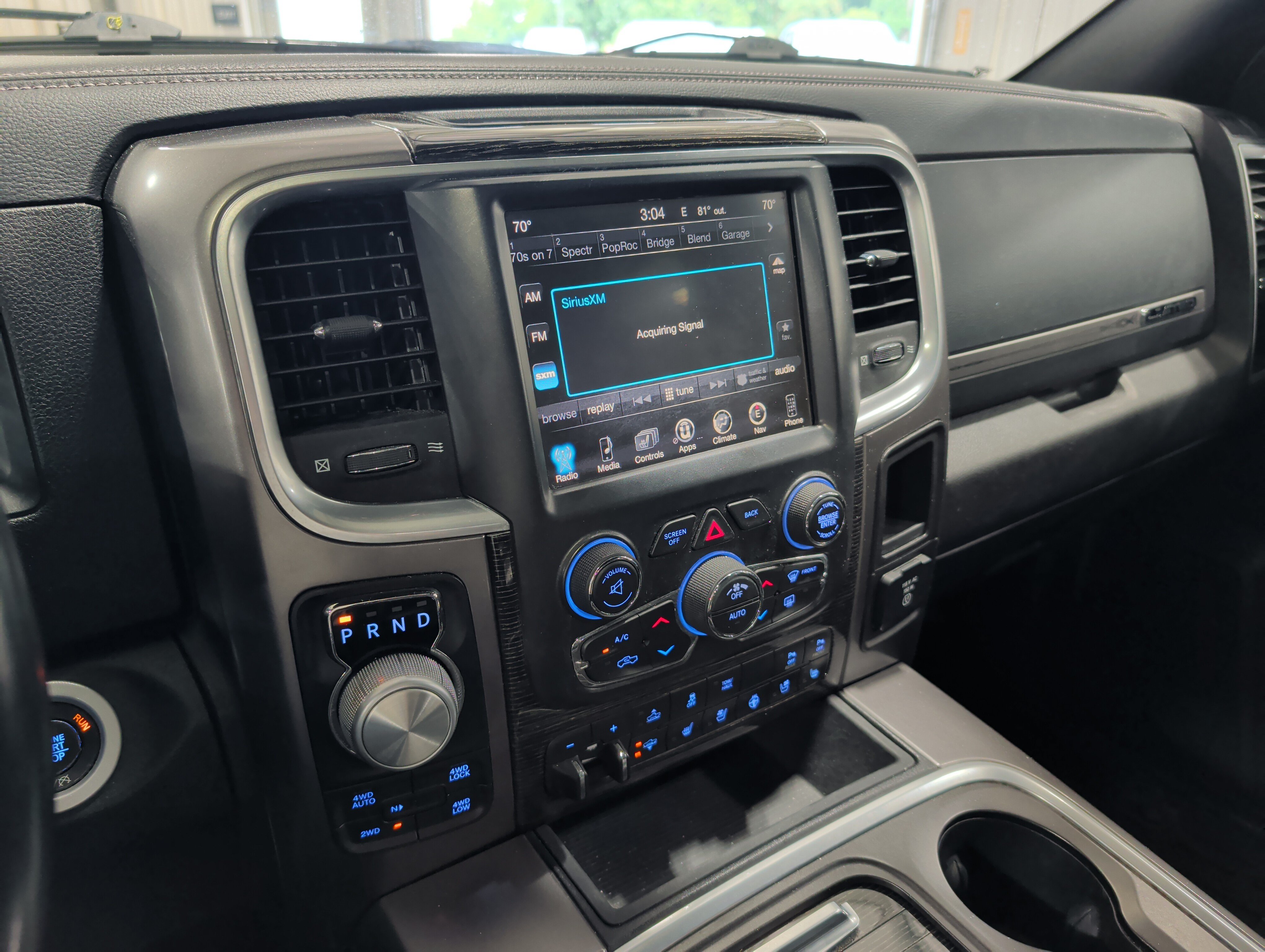 Used 2017 RAM 1500 Limited AWD/4WD image 11