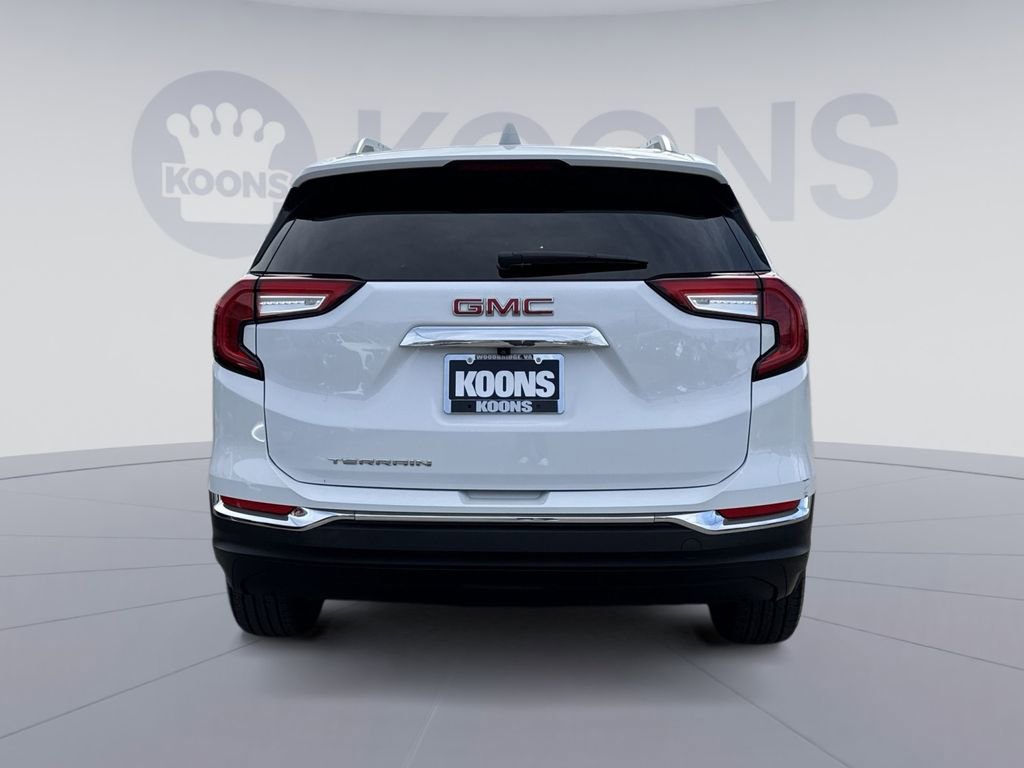 Used 2024 GMC Terrain SLT image 5