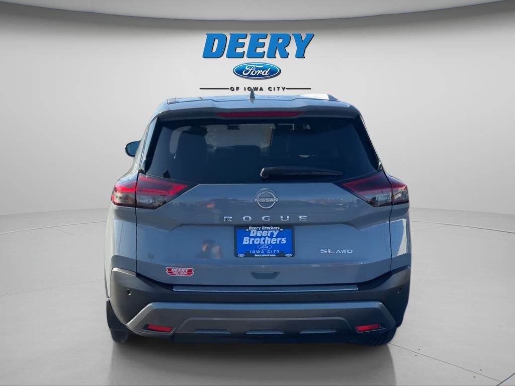 Used 2023 Nissan Rogue SL w/ SL Premium Package image 6