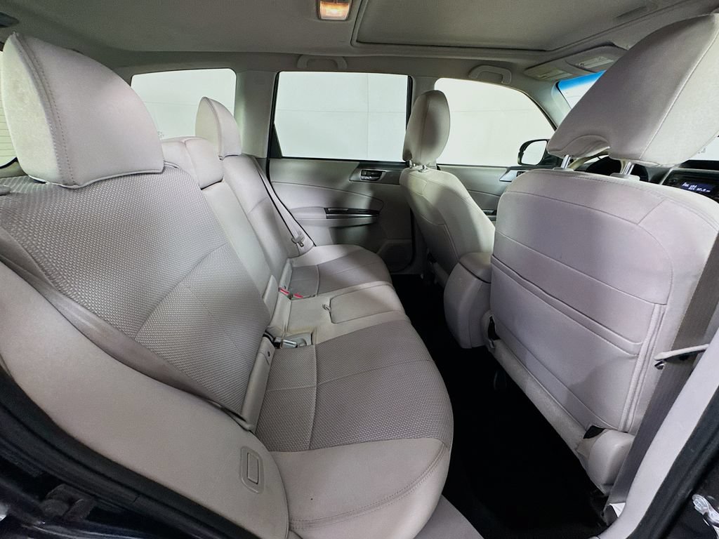 Used 2012 Subaru Forester 2.5X Premium w/ All-Weather Pkg AWD/4WD image 32