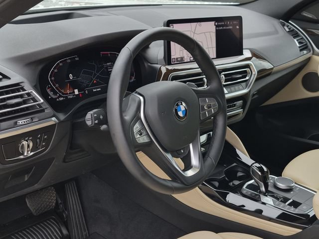 Used 2024 BMW X4 xDrive30i w/ Premium Package AWD/4WD image 13
