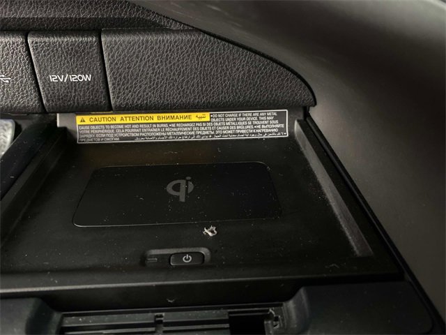 Used 2020 Toyota Camry XSE image 23