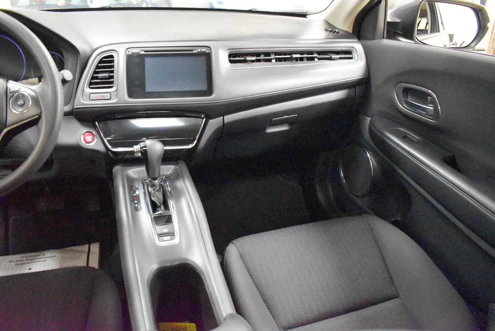 Used 2018 Honda HR-V EX image 15