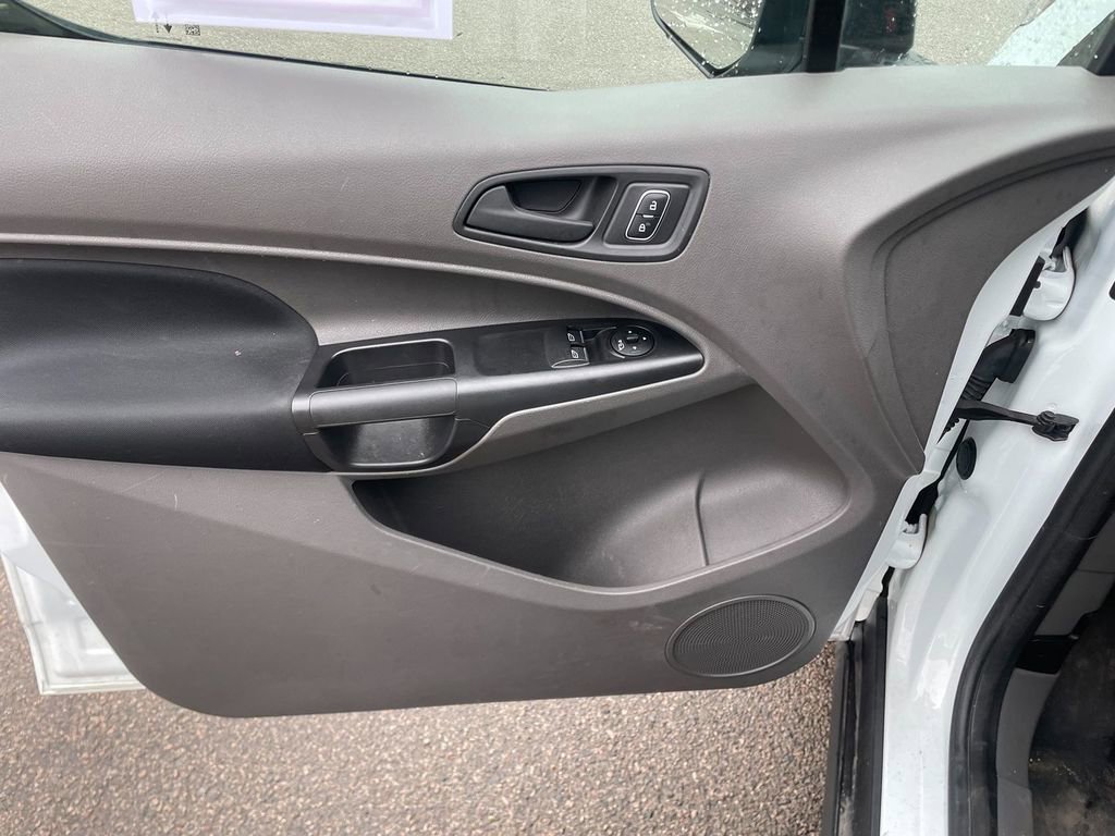 Used 2022 Ford Transit Connect XL FWD image 11