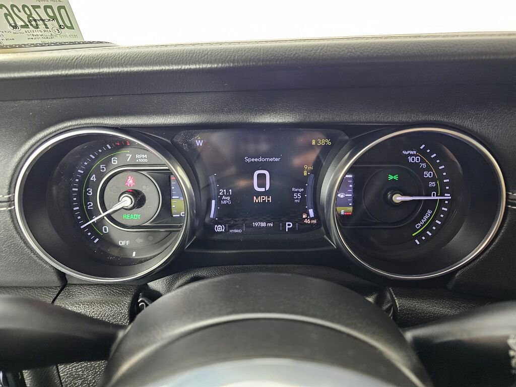Used 2023 Jeep Wrangler Unlimited Sahara w/ Cold Weather Group AWD/4WD image 24