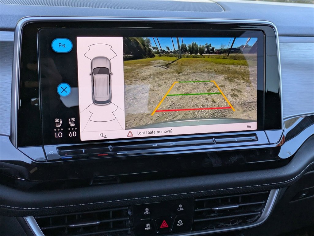 Used 2025 Volkswagen Atlas Cross Sport SE image 17