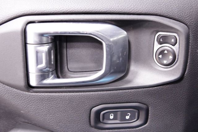 Used 2024 Jeep Wrangler Unlimited Rubicon 4xe image 23