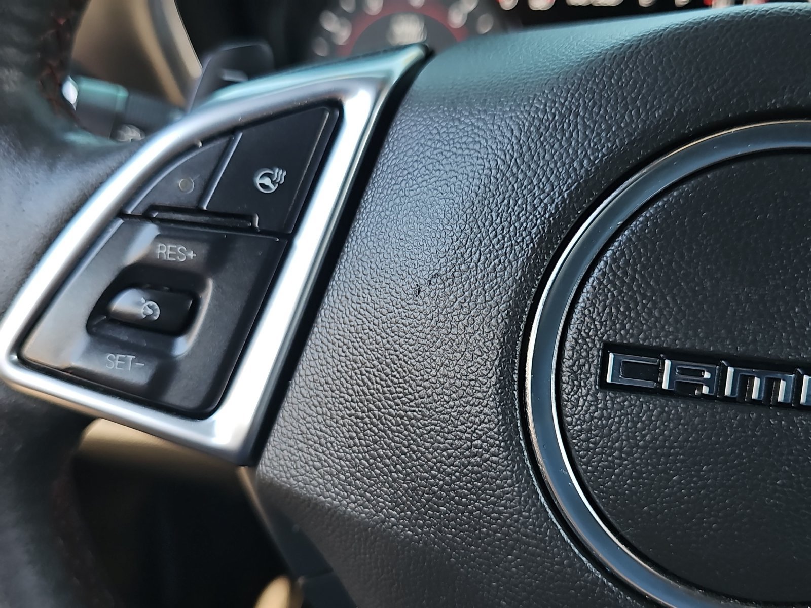 Used 2019 Chevrolet Camaro ZL1 RWD image 18