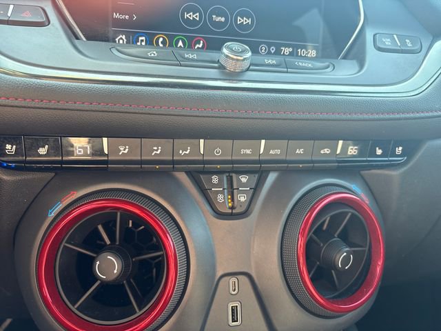 Used 2021 Chevrolet Blazer RS w/ Enhanced Convenience Package image 22