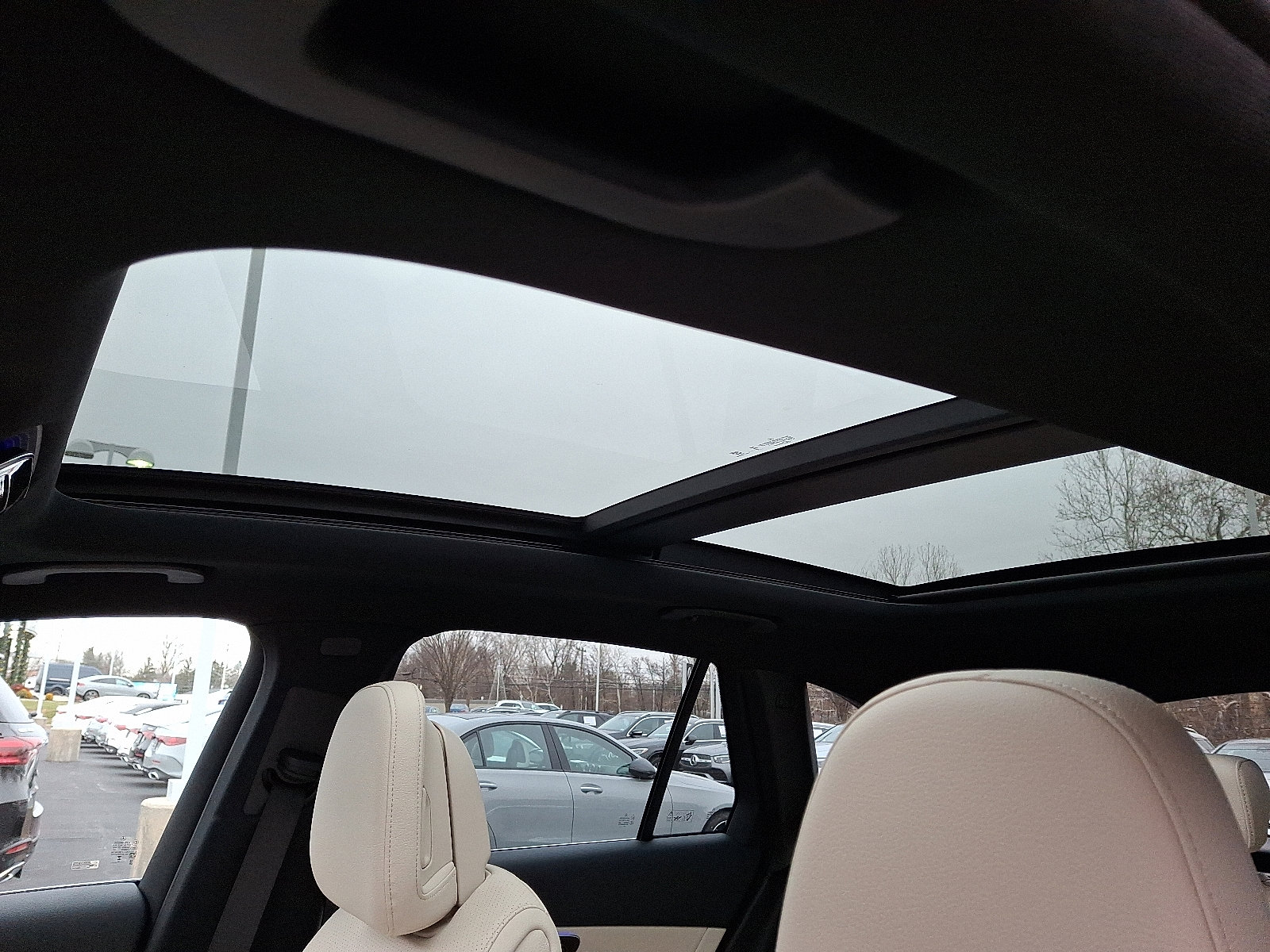 Used 2026 Mercedes-Benz GLC 300 4MATIC image 13