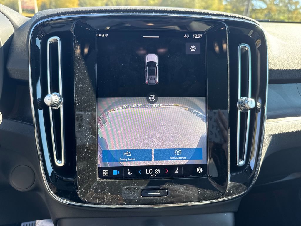 Certified 2023 Volvo C40 P8 Recharge Plus image 24