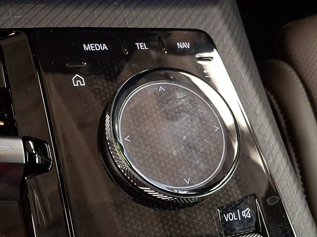 Used 2025 BMW X3 M50 w/ Premium Package image 19