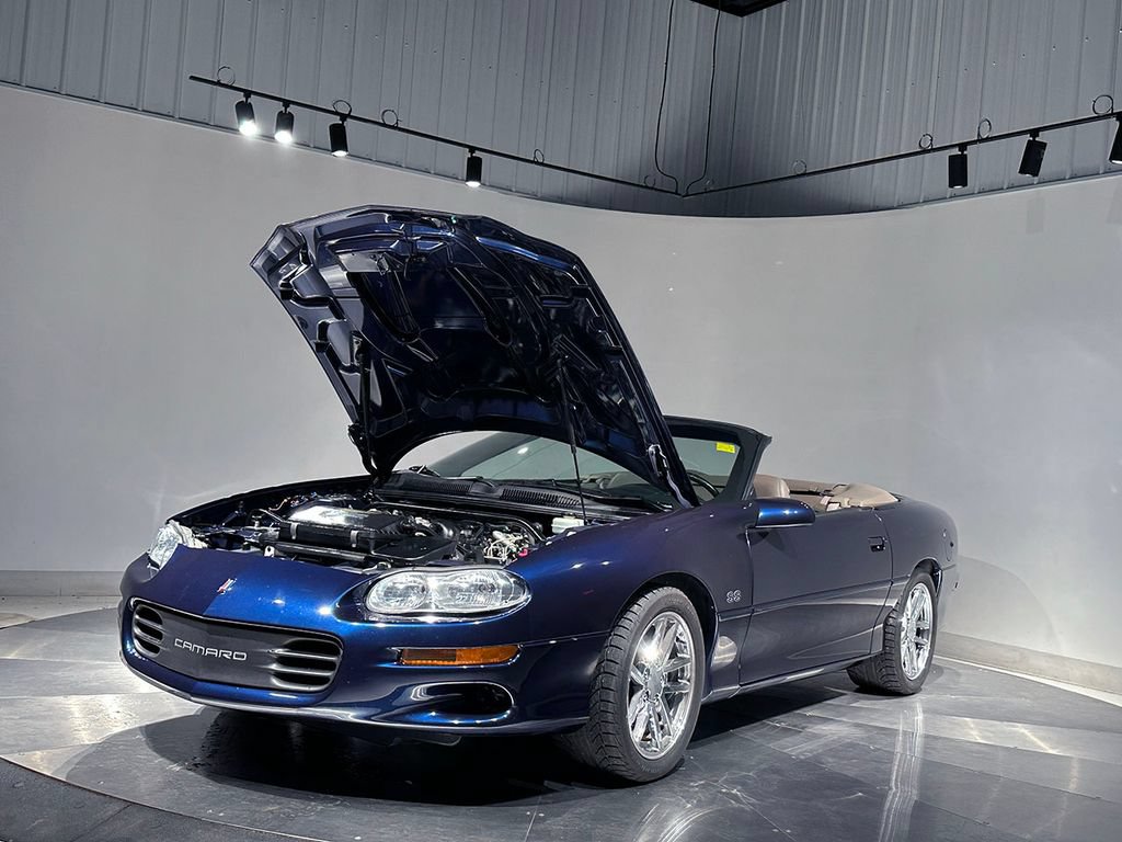 Used 2002 Chevrolet Camaro Z28 w/ SS Performance/Appearance Pkg RWD image 28