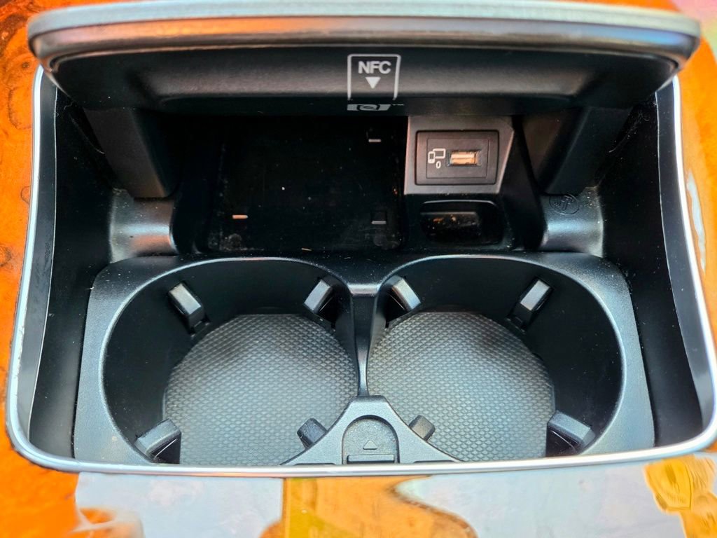 Used 2020 Mercedes-Benz E 450 4MATIC Sedan w/ Driver Assistance Package image 35