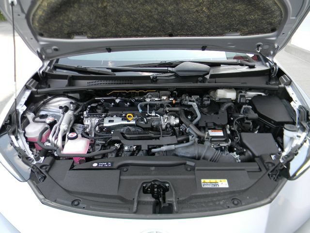Used 2024 Toyota Prius Prime FWD image 7