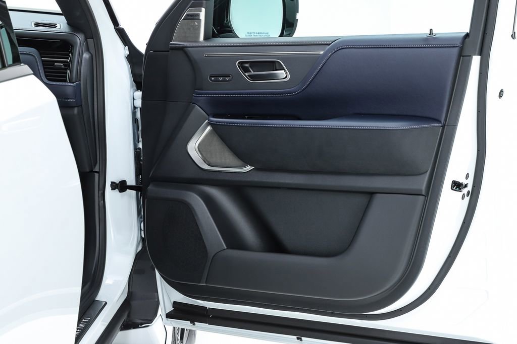 New 2026 INFINITI QX80 4WD image 33