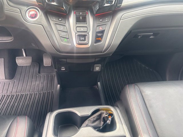 Used 2024 Honda Odyssey Sport image 19