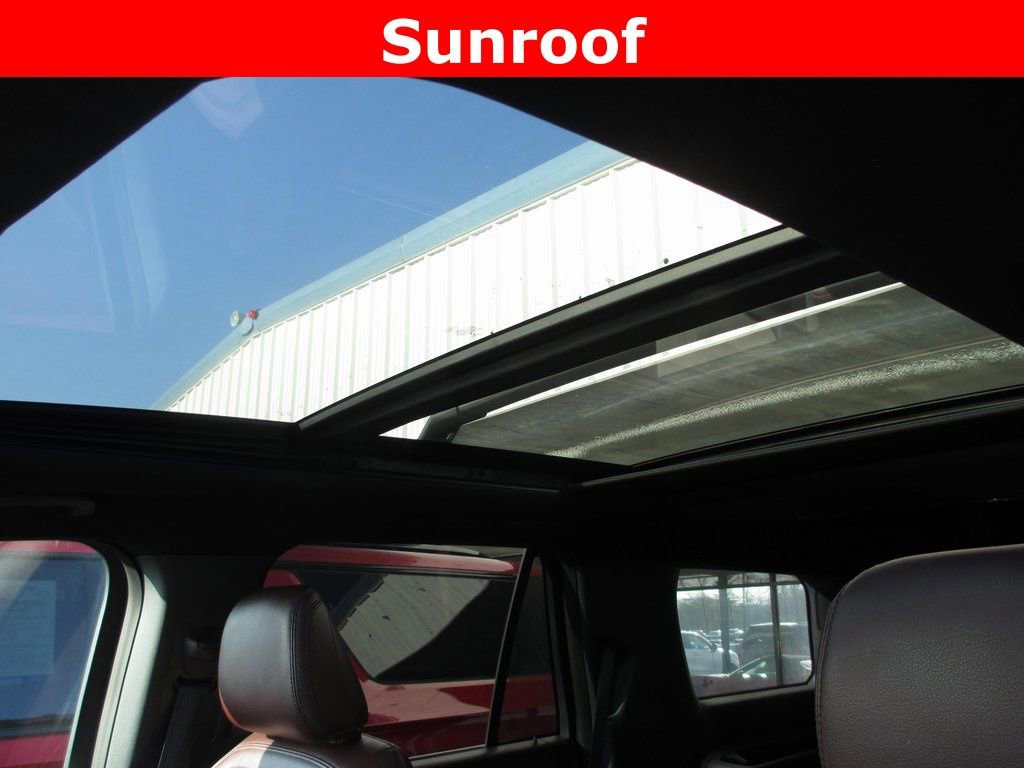 Used 2022 Ford Expedition Limited image 14