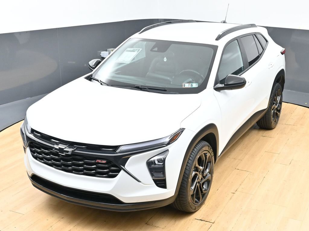 Used 2024 Chevrolet Trax RS FWD image 41