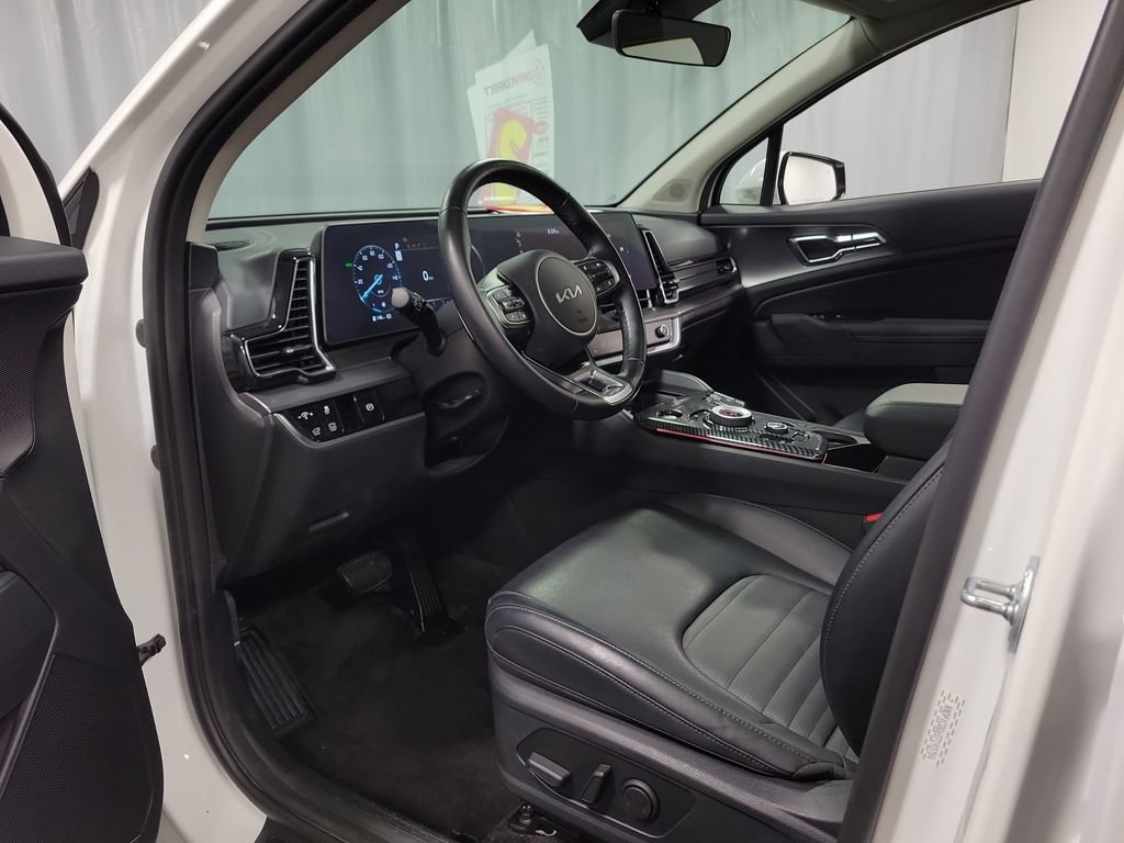 Used 2025 Kia Sportage SX Prestige AWD/4WD image 12