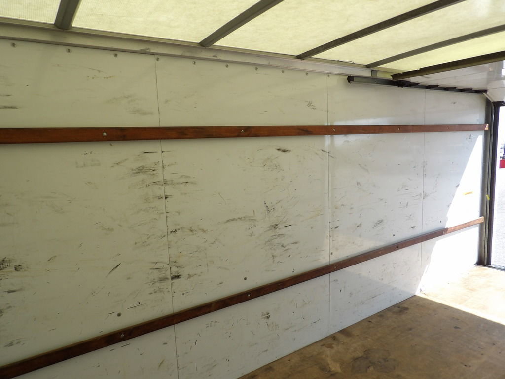 Used 2021 Ford E-350 and Econoline 350 Super Duty RWD image 32