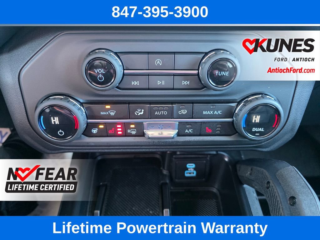 Used 2025 Ford Bronco Badlands image 48