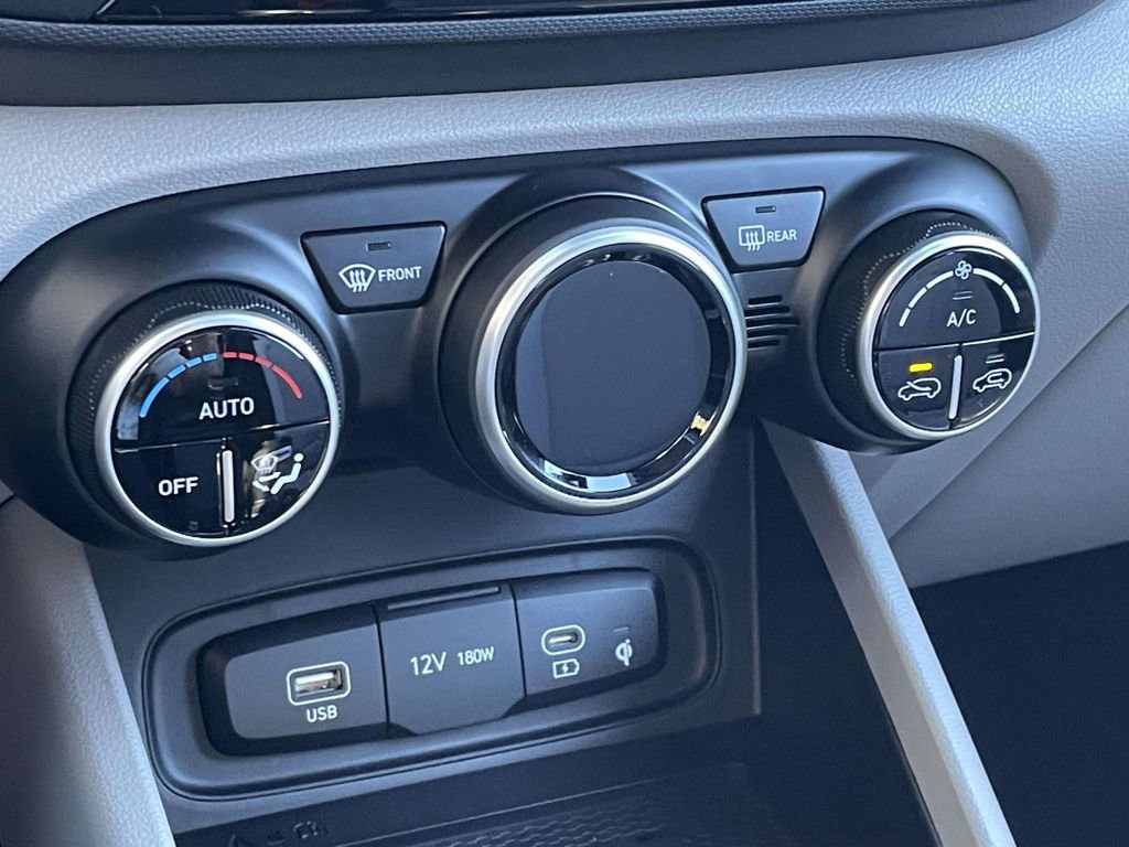 New 2026 Hyundai Venue SEL image 26