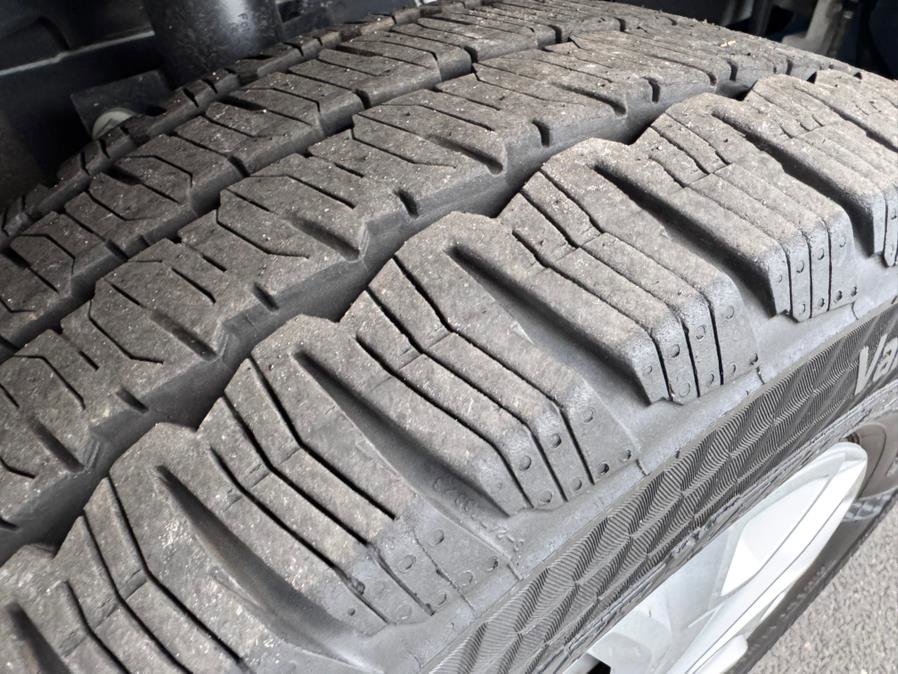 Used 2024 Ford Transit 250 Low Roof w/ Exterior Upgrade Package image 21