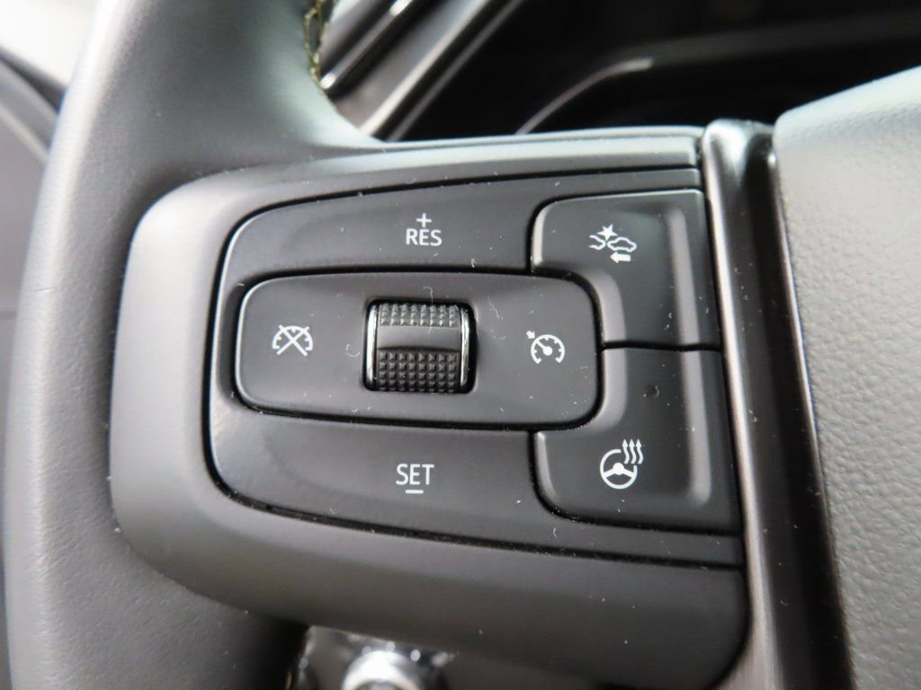 Used 2025 GMC Sierra 3500 AT4 w/ AT4 Premium Plus Package image 65