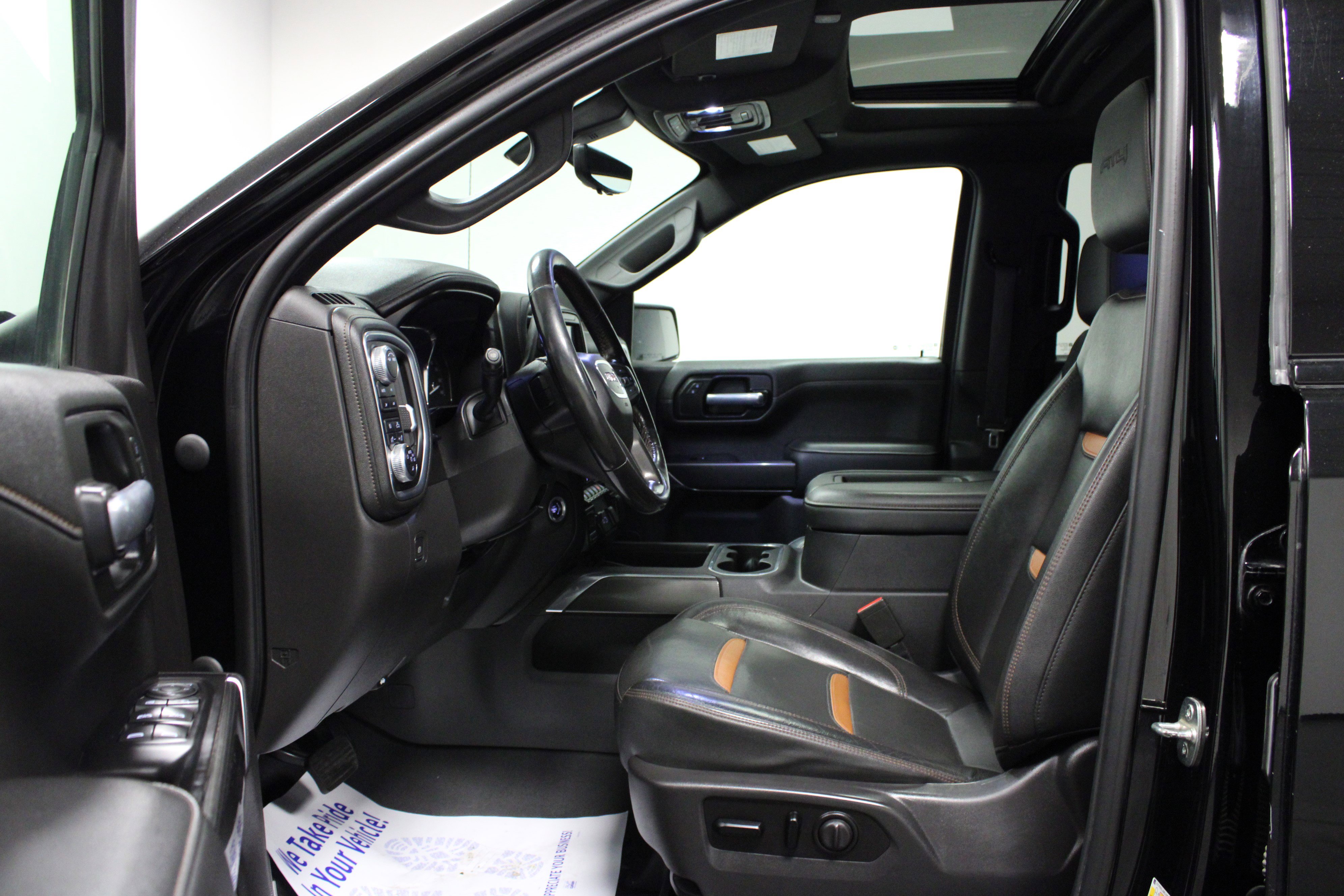 Used 2021 GMC Sierra 1500 AT4 w/ AT4 Premium Package image 12